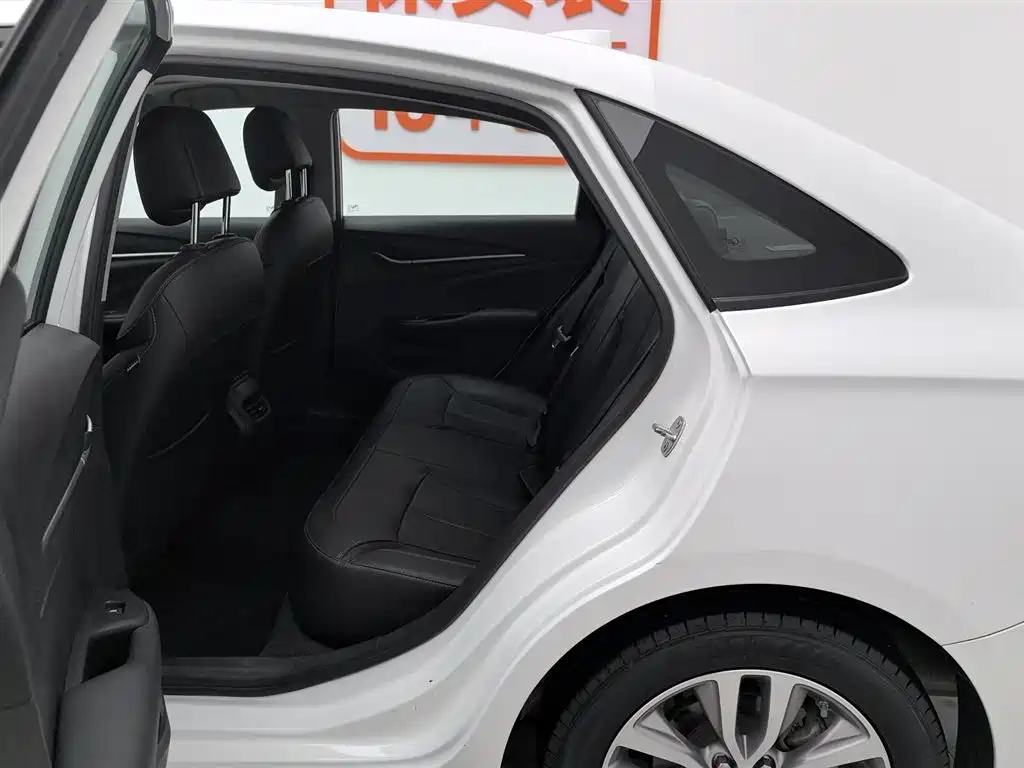 Buick Excelle 2019 18T Auto Connected Elite China VI фото 15