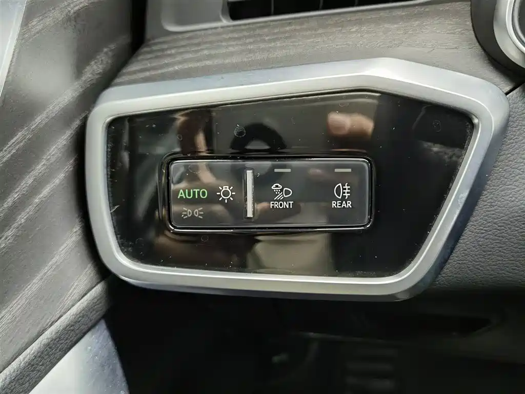 Audi A6L 2024 45 TFSI quattro Premium Dynamic фото 21