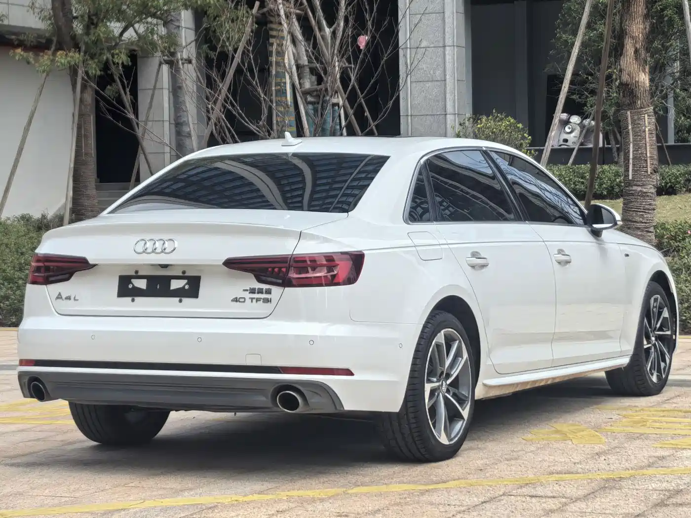 Audi A4L 2018 30th Anniversary 40 TFSI Sport фото 6