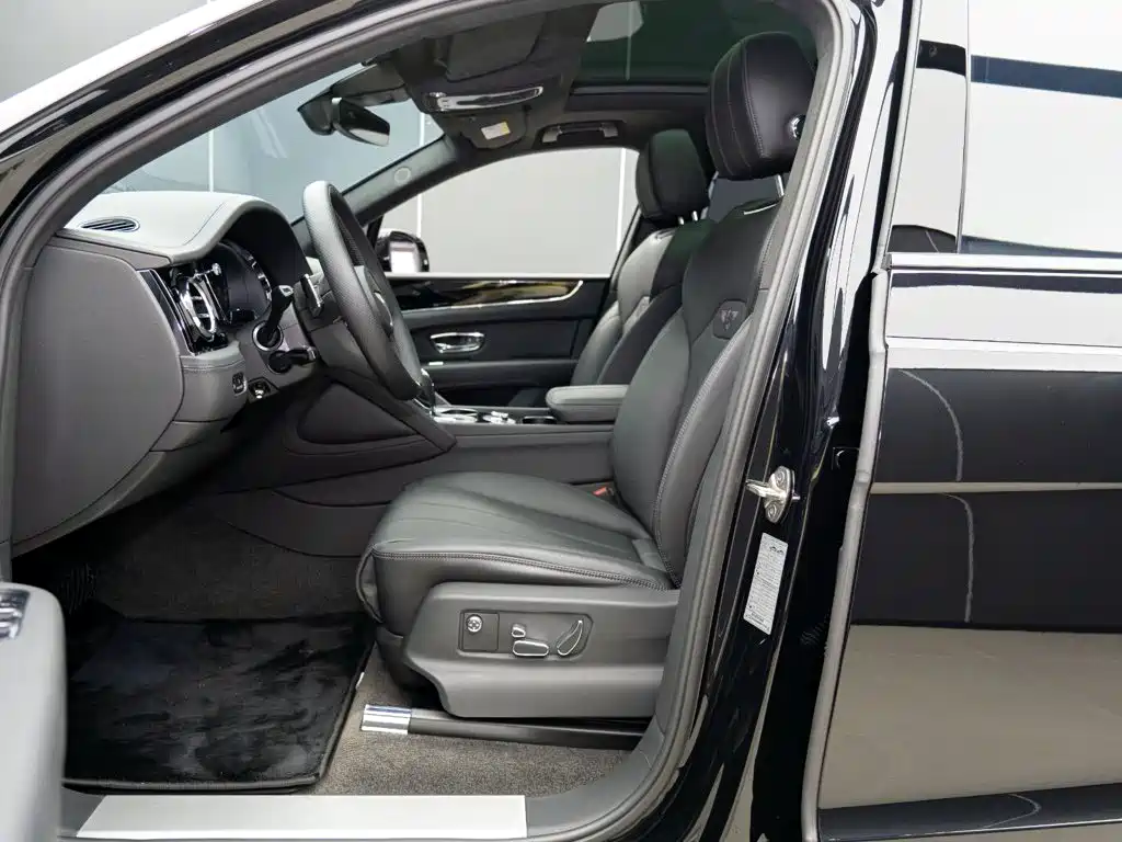 Bentley Bentayga 2024 2024 4.0T V8