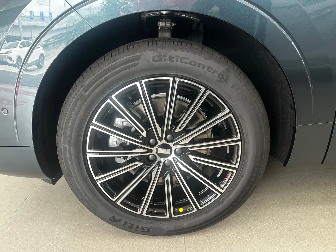 Geely Galaxy Galaxy M9 2025 230km 2WD Smart Edition фото 6