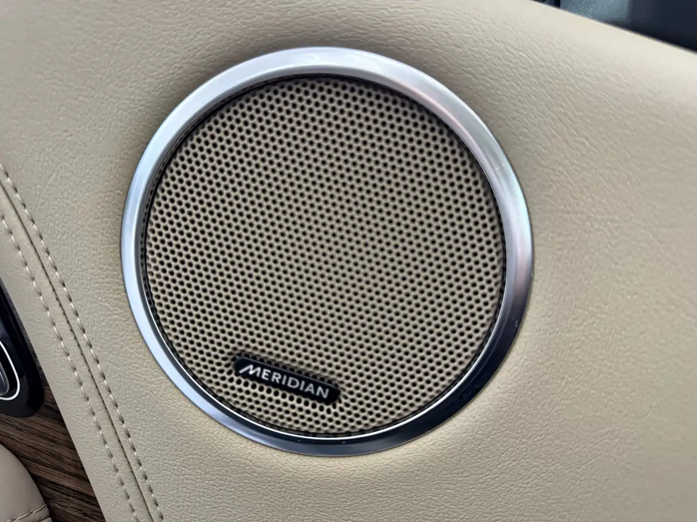 Land Rover Range Rover 2019 3.0 SCV6 Heritage Edition фото 15