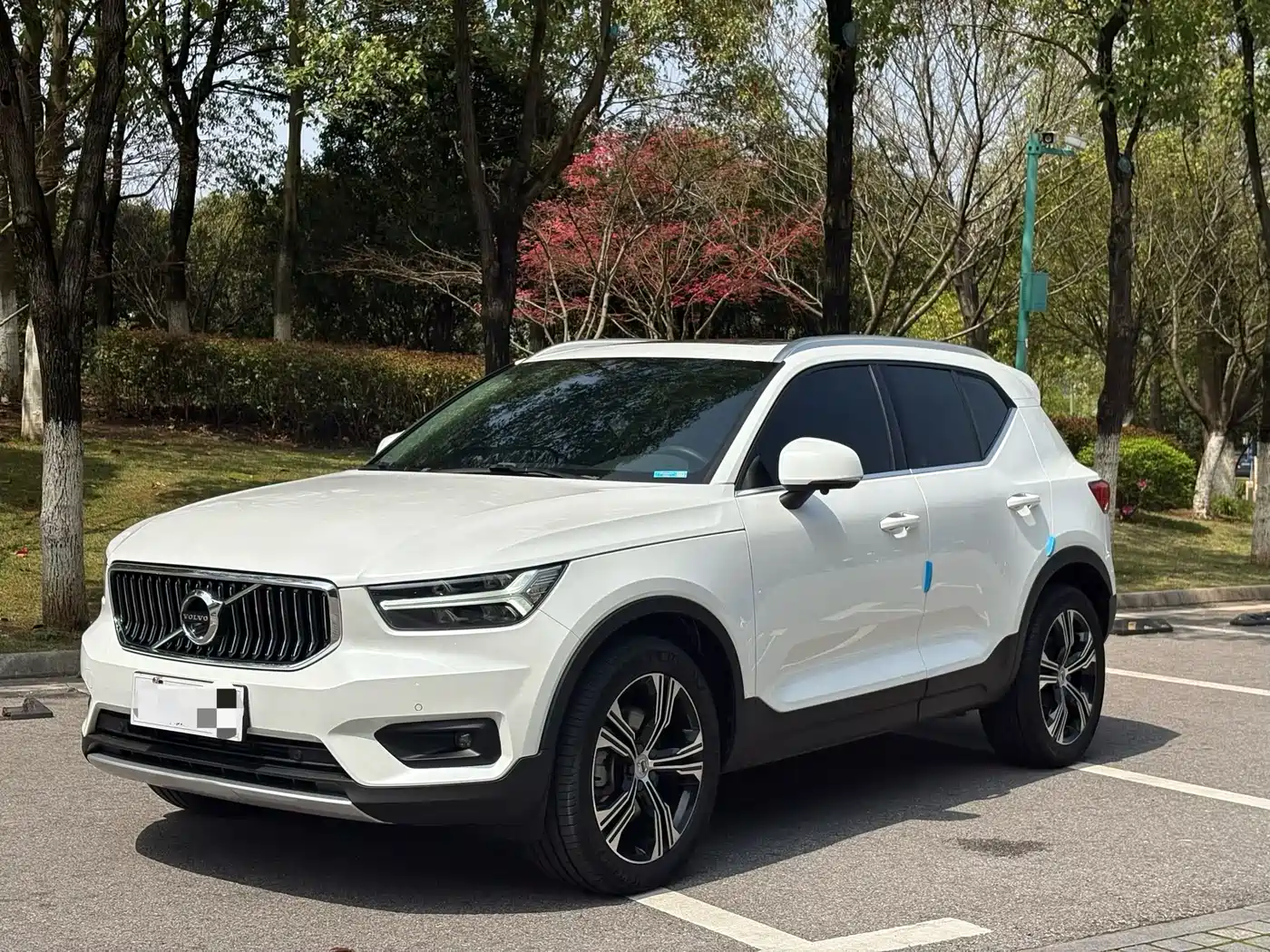 Volvo XC40 2022 Model T4 AWD Smart Vision Sport Edition
