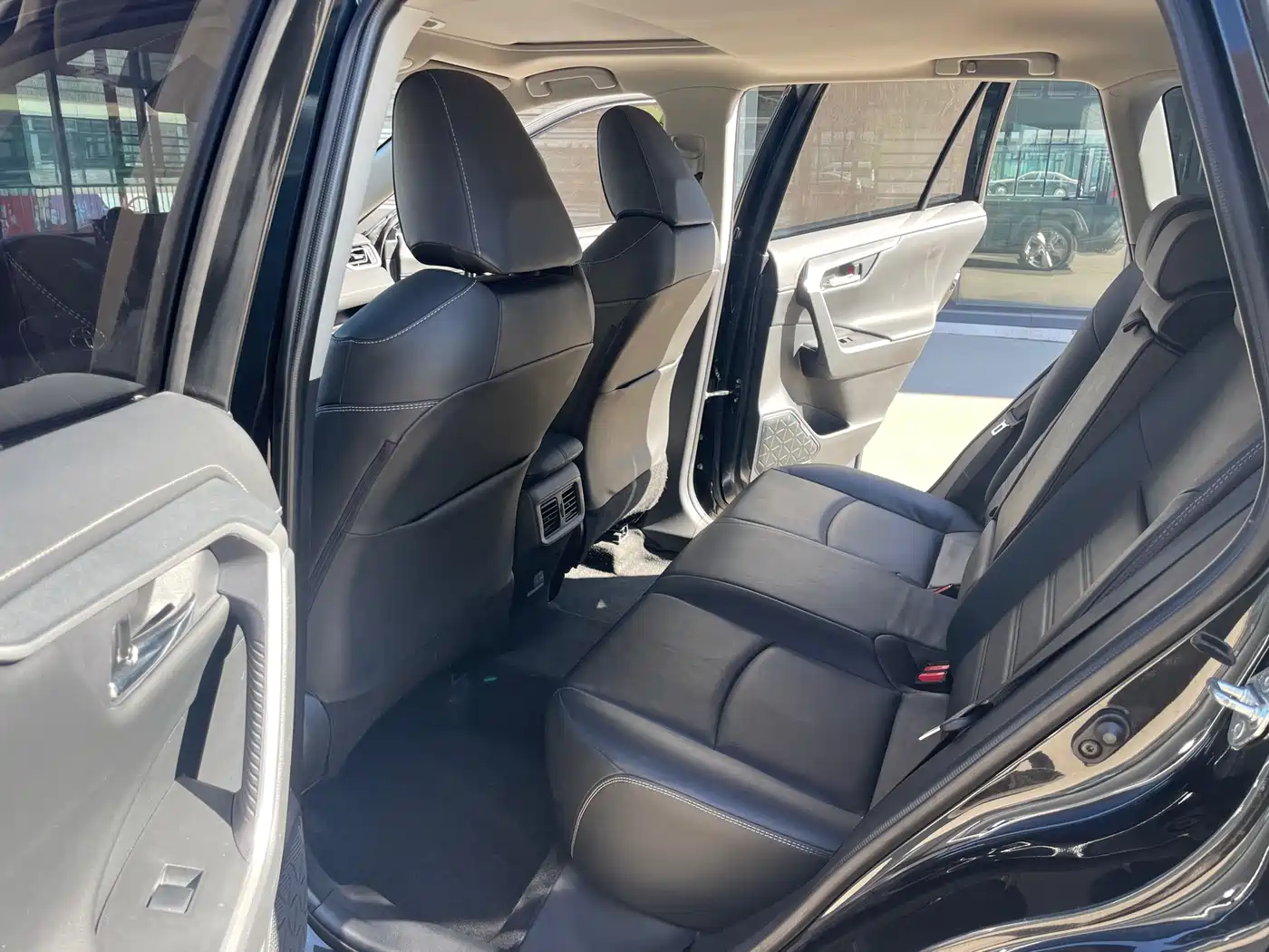 Toyota RAV4 Rongfang 2021 2.0L CVT 4WD Trend PLUS фото 9