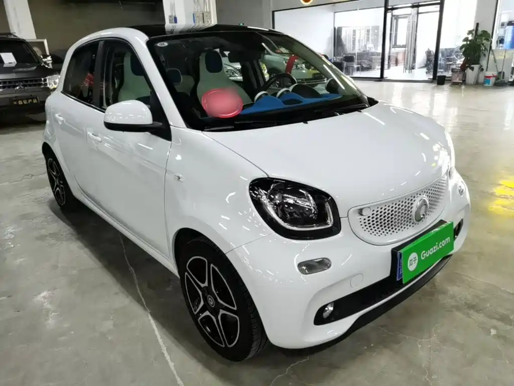 smart forfour 2017 2016 0.9T 66kW Ultimate Edition