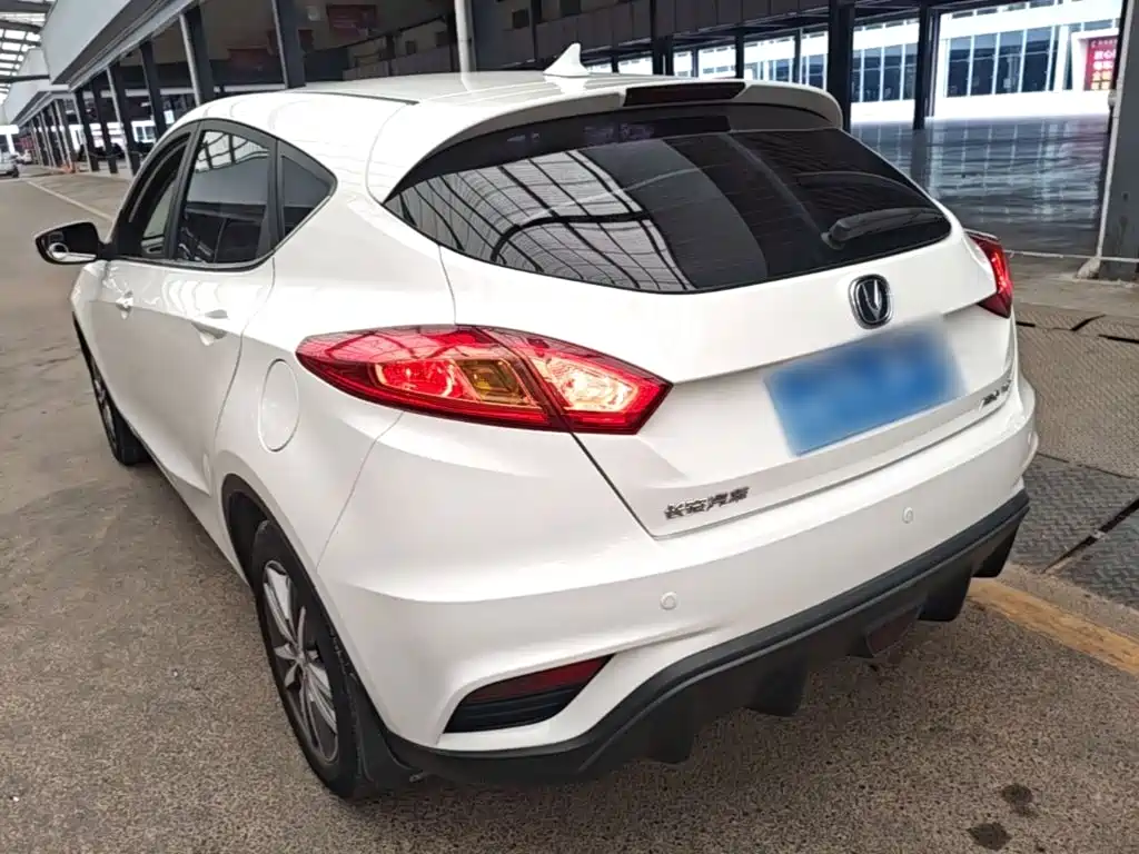 Changan Eado XT 2018 2016 1.6L Manual Stylish Cool Edition