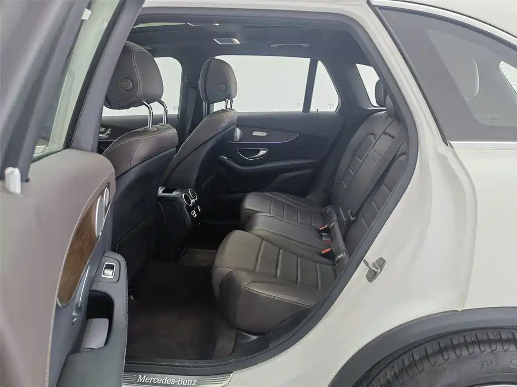 Mercedes-Benz GLC 2020 Facelift GLC 300 L 4MATIC Dynamic фото 15