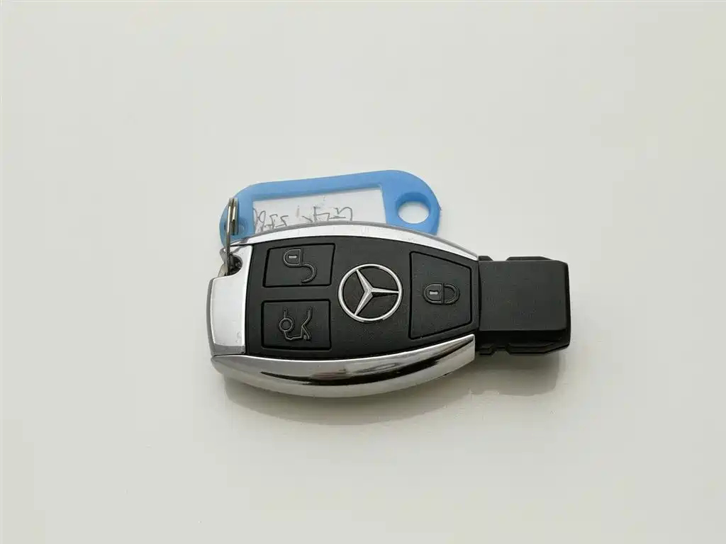 Mercedes-Benz GLK-Class 2015 GLK 300 4MATIC Fashion Ultimate Edition фото 19