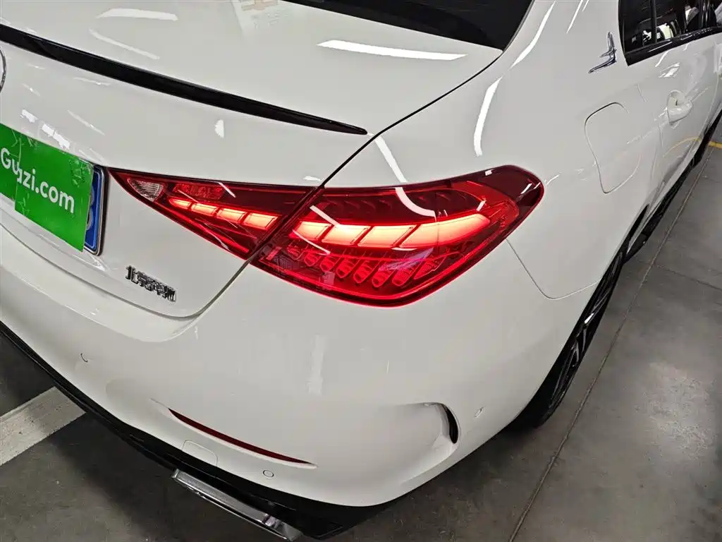 Mercedes-Benz C-Class 2024 Facelift C 260 L Moonlight Sport фото 24