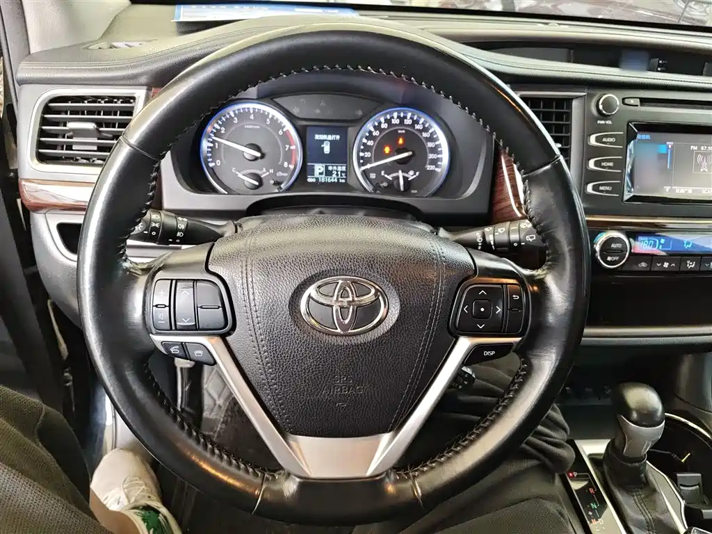 Toyota Highlander 2015 2.0T AWD Luxury Edition 7-seater фото 11
