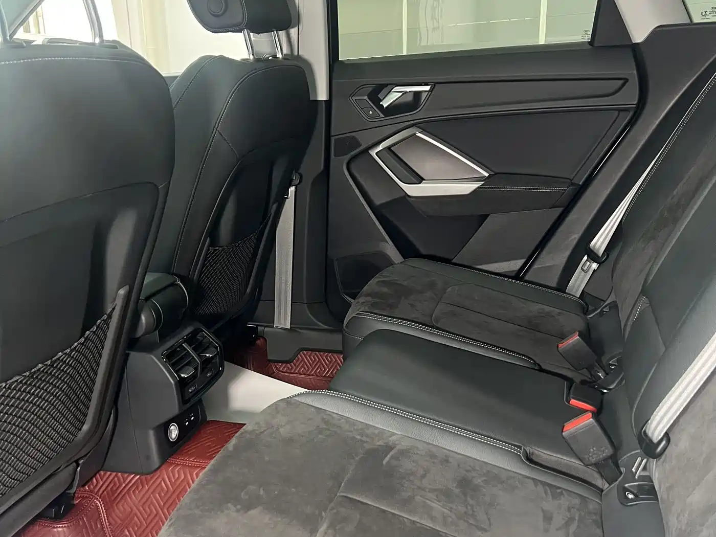 Audi Q3 2021 35 TFSI Progressive Sport фото 13