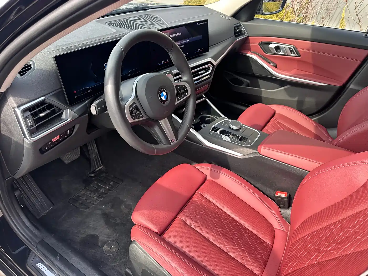 BMW 3 Series 2024 325i M Sport Package фото 4