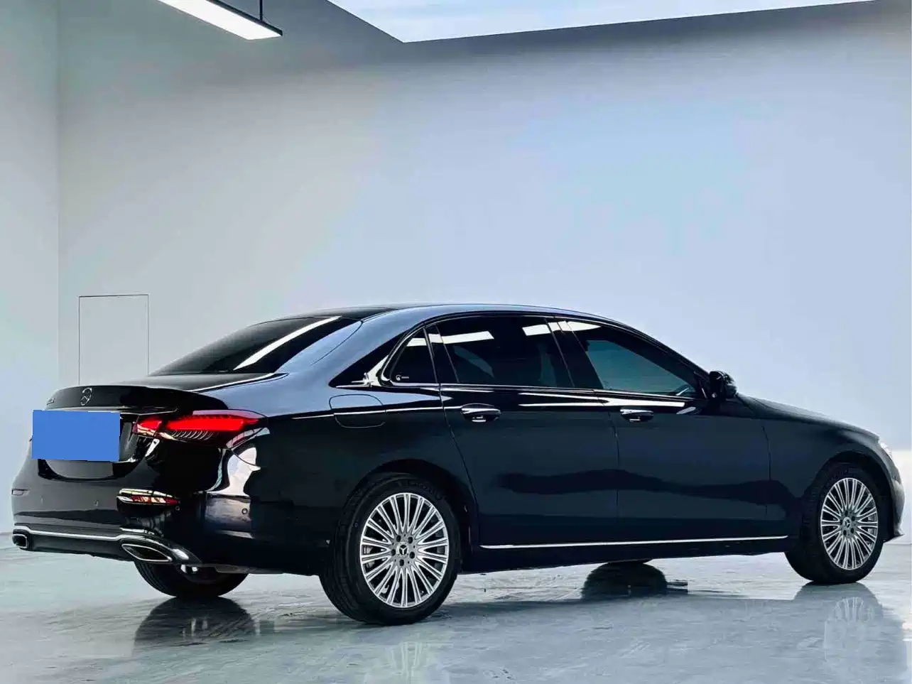 Mercedes-Benz E-Class 2021 E 300 L Luxury фото 6