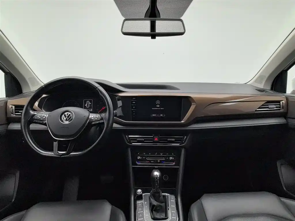 Volkswagen Tharu 2021 280TSI 2WD Luxury Plus фото 5