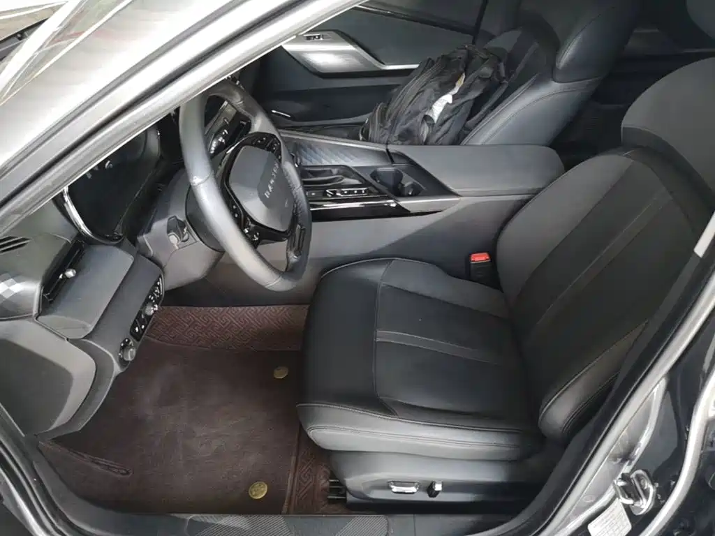 Baojun Valli 2021 2021 1.5T Dali Sky CVT Premium