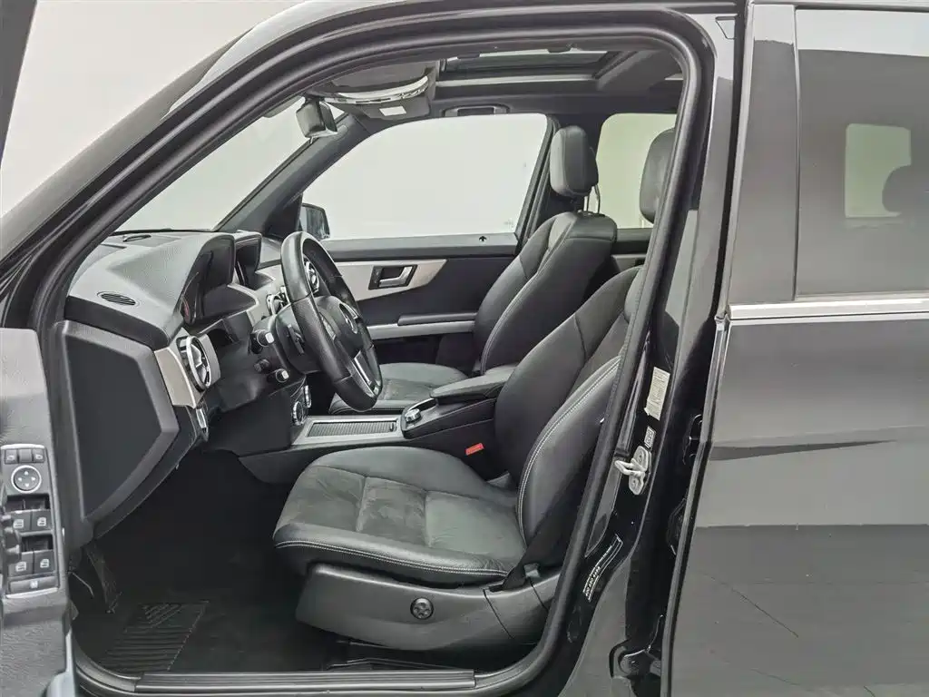 Mercedes-Benz GLK-Class 2015 GLK 260 4MATIC Dynamic Ultimate Edition фото 10