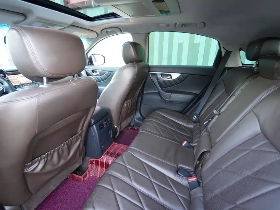 Infiniti FX 2011 2011 FX35 Premium