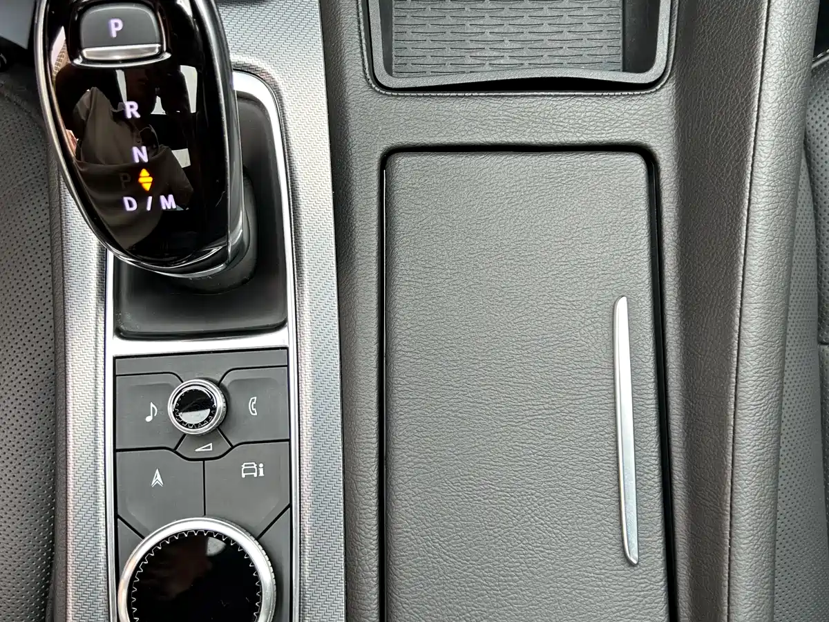 Cadillac CT5 2024 28T Luxury Model Pro фото 21