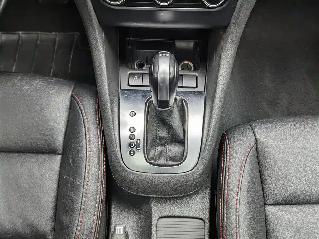 Volkswagen Golf 2012 1.4TSI Automatic Comfort фото 13