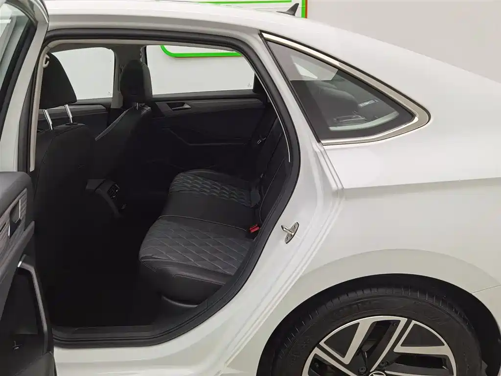 Volkswagen Sagitar 2023 280TSI DSG Beyond Lite фото 15