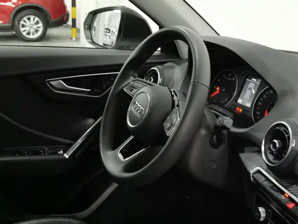 Audi Q2L 2021 Model 35 TFSI Fashion Dynamic фото 22
