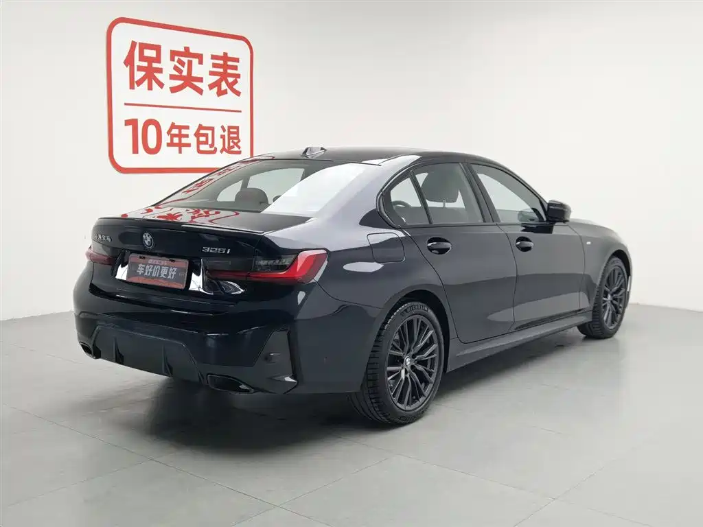 BMW 3 Series 2024 325i M Sport Shadowline Package фото 2