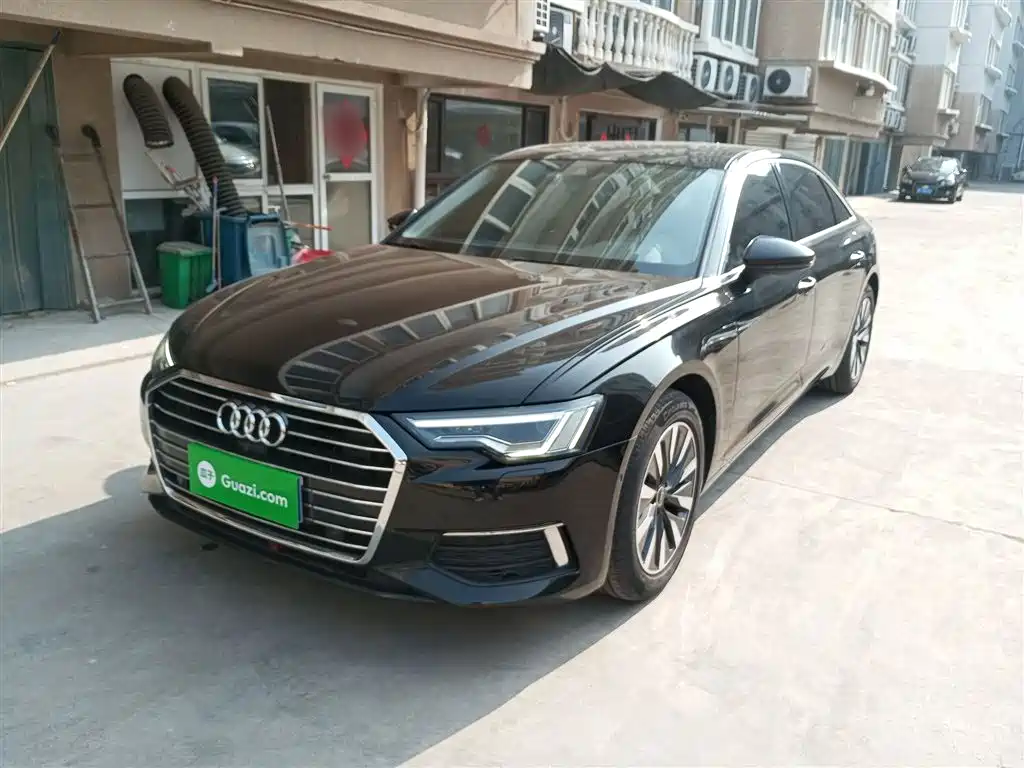 Audi A6L 2022 45 TFSI Premium Elegance