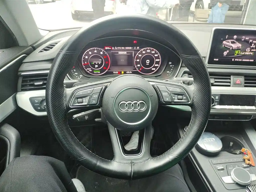 Audi A4L 2018 30th Anniversary 40 TFSI Fashion фото 11
