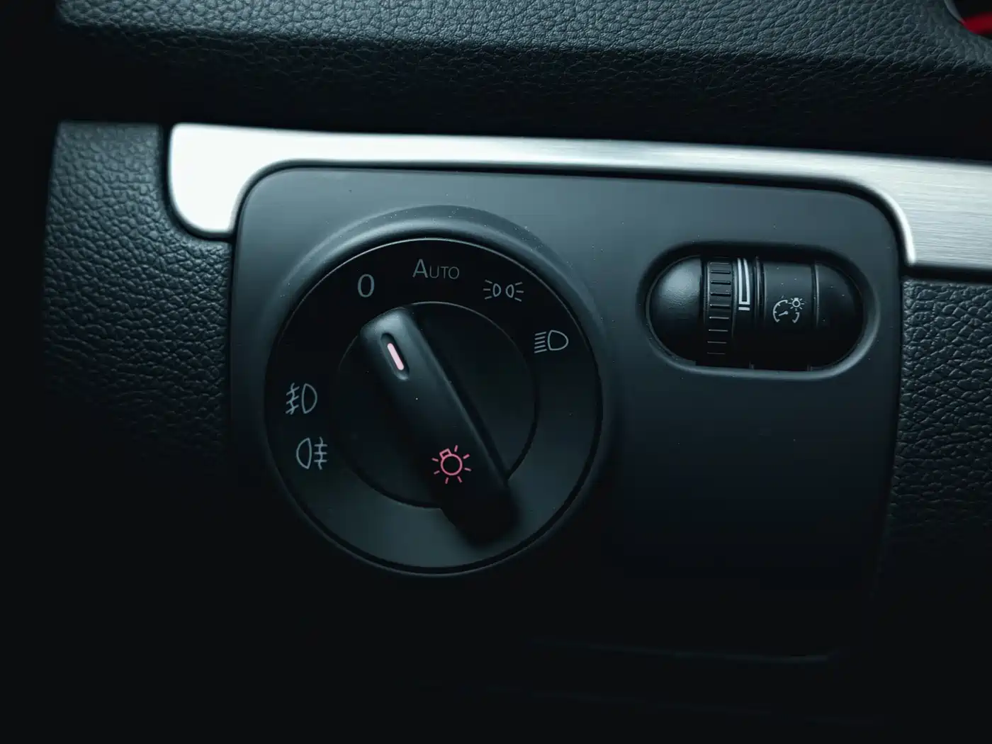 Volkswagen Golf (Import) 2006 GTI 2.0T 3-Door фото 20