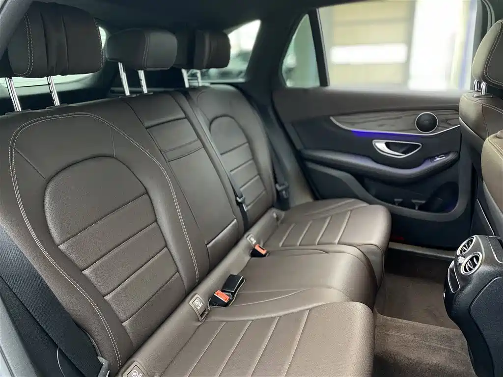 Mercedes-Benz GLC 2020 Facelift GLC 260 L 4MATIC Luxury фото 12