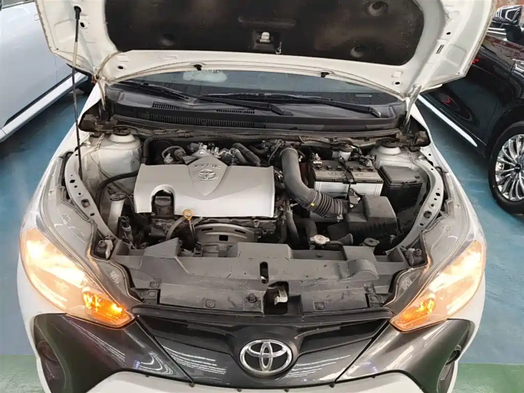 Toyota YARiS L Zhi Xuan 2016 Facelift 1.5E CVT Charming Edition фото 17