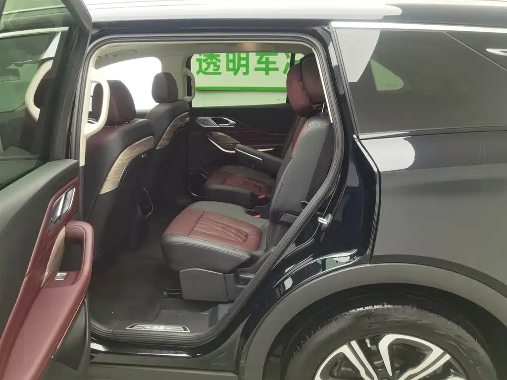 Hongqi HS7 2023 2.0T Automatic 4WD Flag Leader Edition (6-seater) фото 15