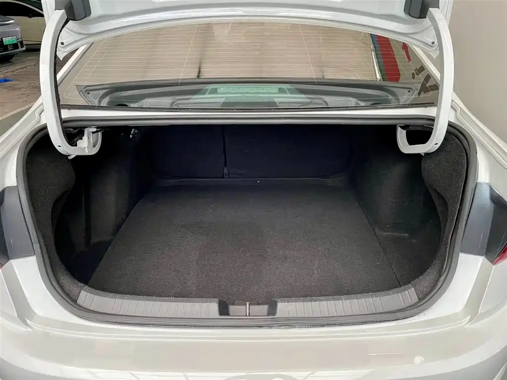 Volkswagen Sagitar 2019 280TSI DSG Comfort China V фото 15