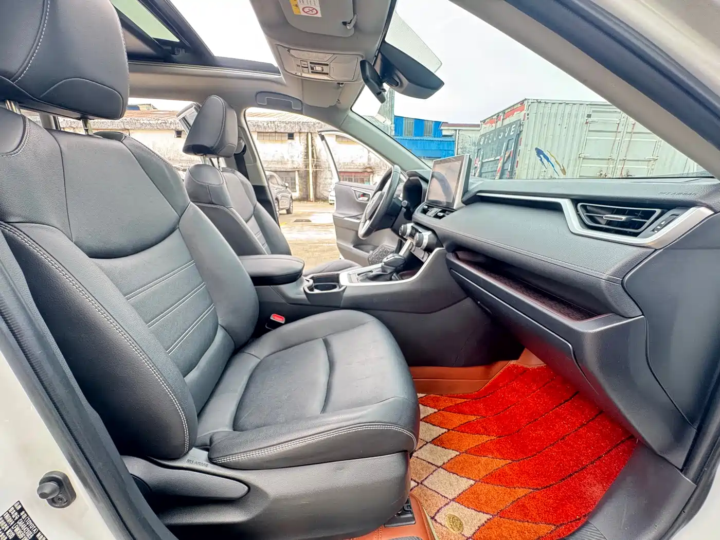 Toyota RAV4 Rongfang 2021 2.0L CVT 2WD Premium фото 14
