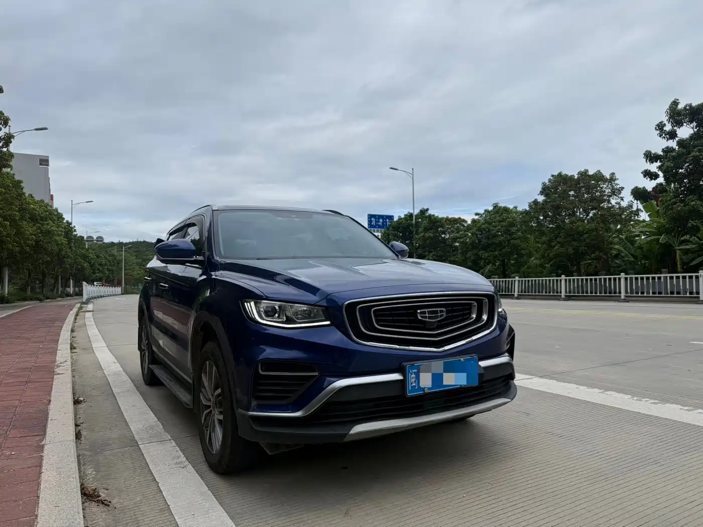Фото 3 - Geely Boyue