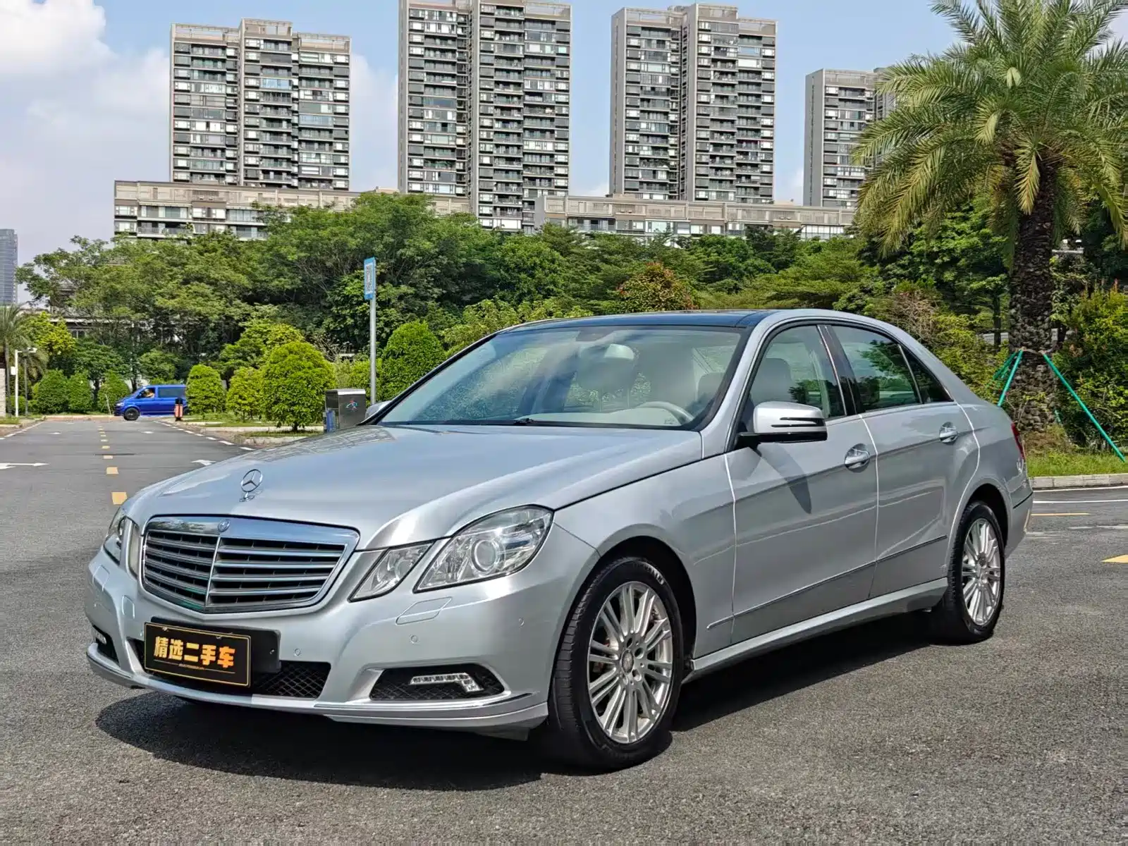Фото 1 - Mercedes-Benz E-Class (Import)