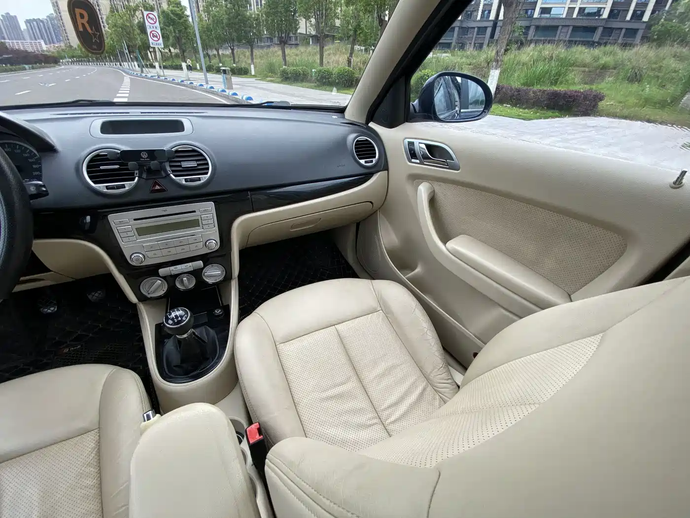 Volkswagen Lavida 2008 Model 1.6L Manual Pinyou Edition фото 23