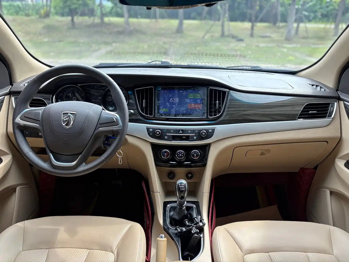 Photo 15 - Baojun 730