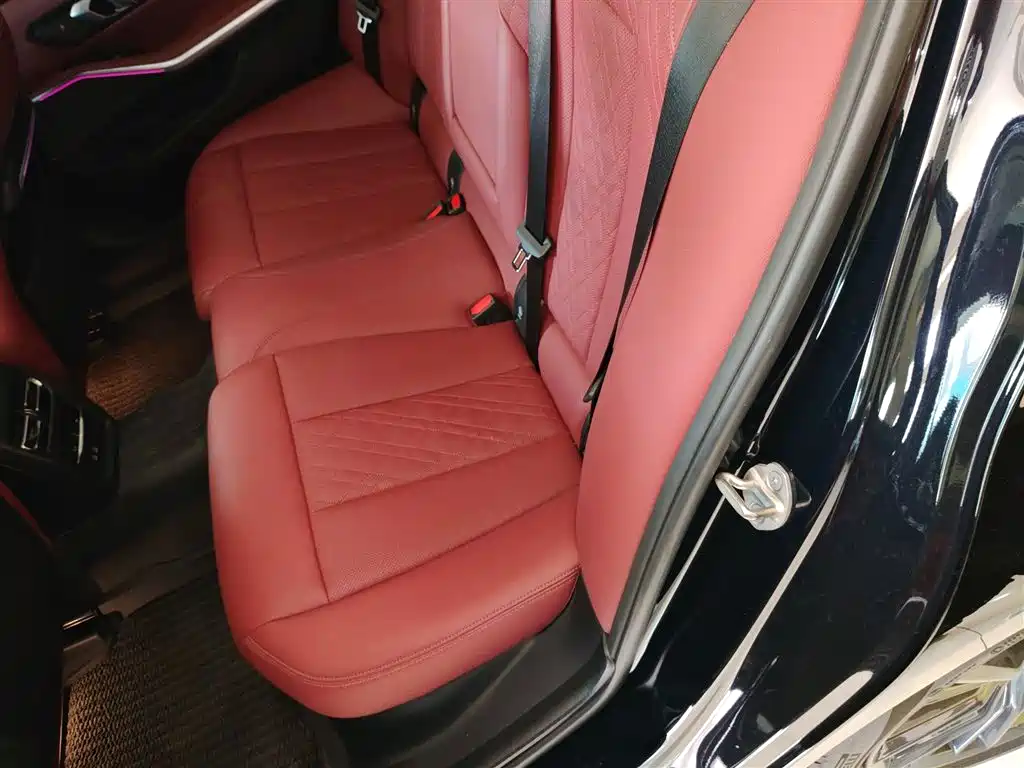 BMW 3 Series 2022 Facelift 325Li M Sport Shadow Edition фото 17