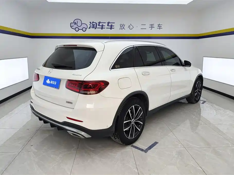 Mercedes-Benz GLC 2022 Facelift II GLC 260 L 4MATIC Luxury фото 3