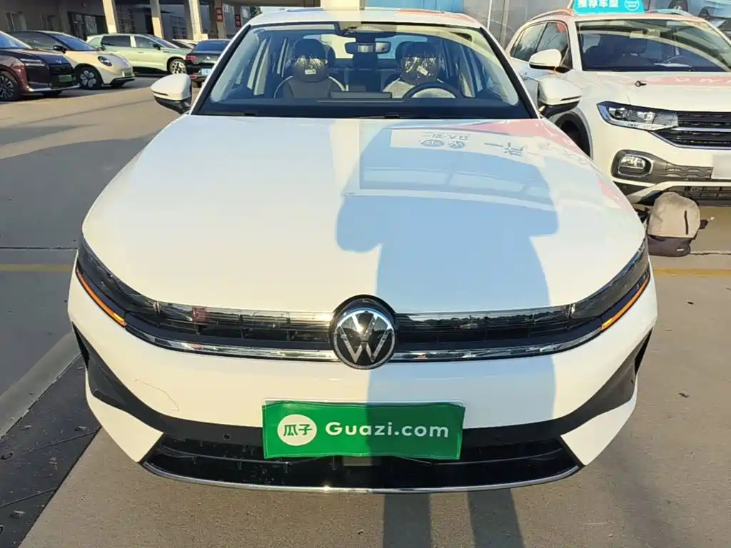 2026 Volkswagen Sagitar