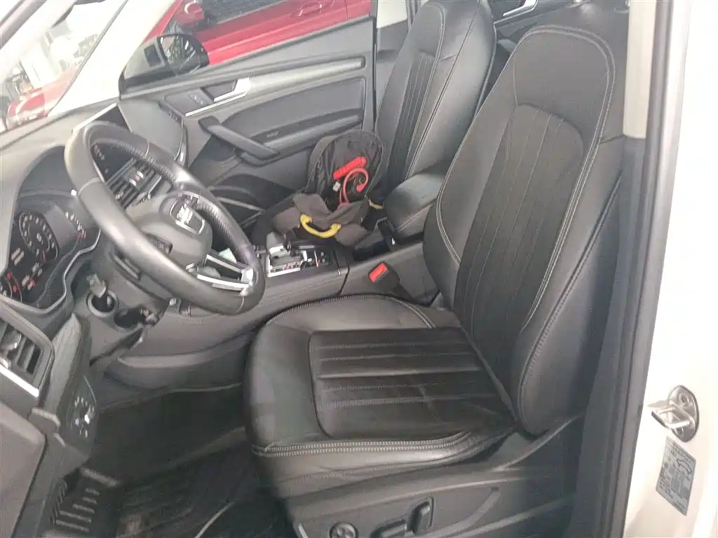 Audi Q5L 2018 45 TFSI Exclusive Elegance (China V) фото 15