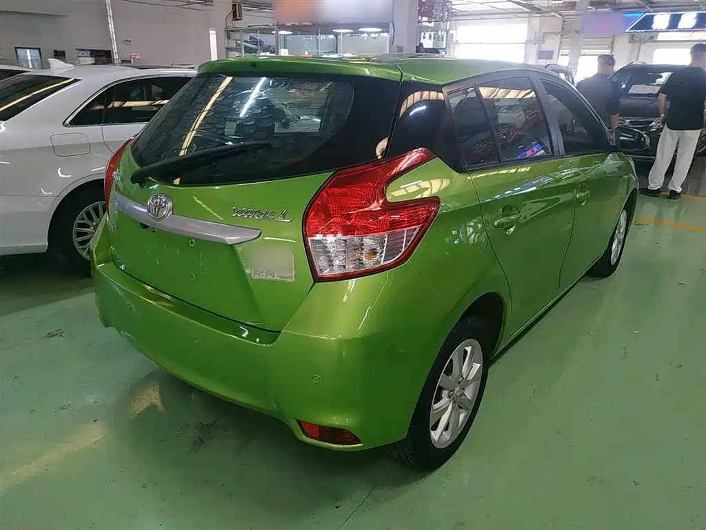 Toyota YARiS L Zhi Xuan 2014 1.5G Automatic Dynamic Edition фото 7