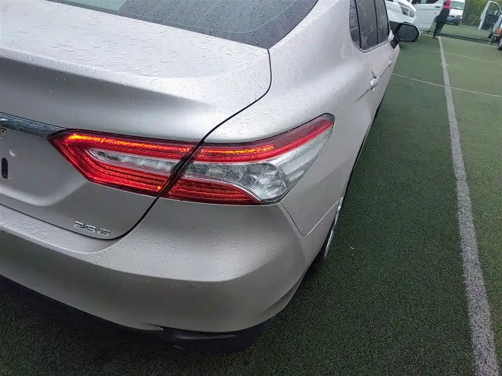Toyota Camry 2019 2.5G Luxury Edition China VI фото 24