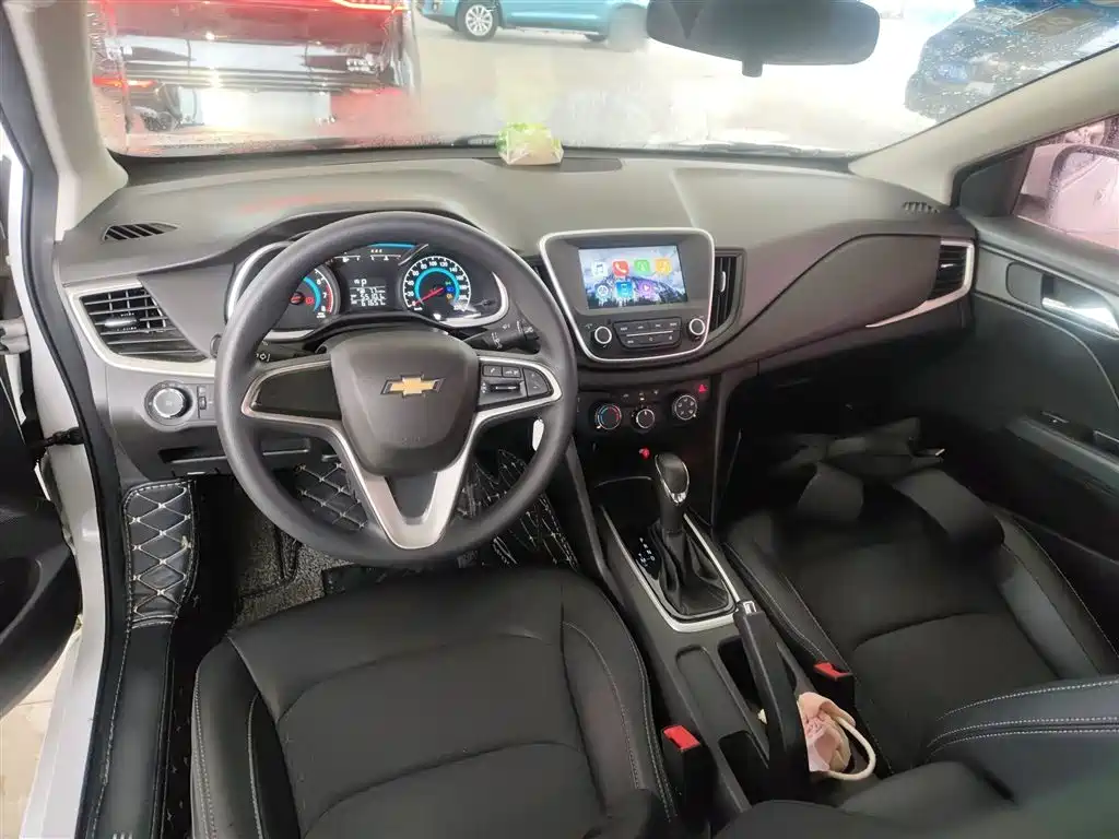 Chevrolet Cavalier 2019 320 Automatic Joy Edition фото 10