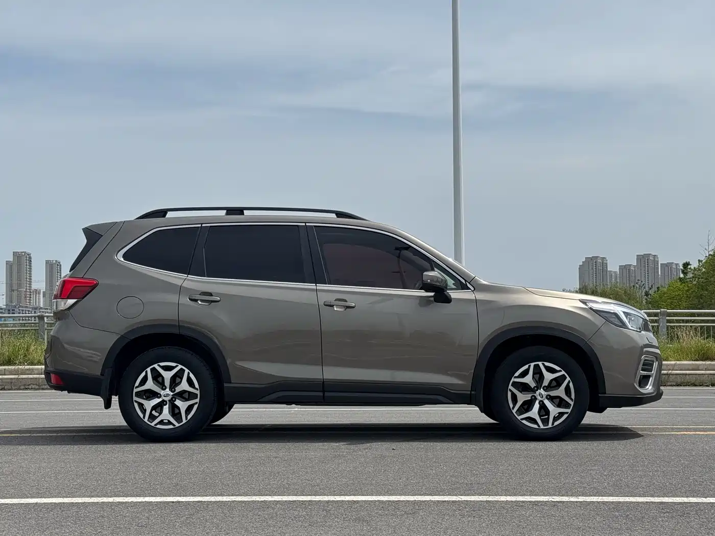 Subaru Forester 2020 2.0i Luxury Edition EyeSight фото 4