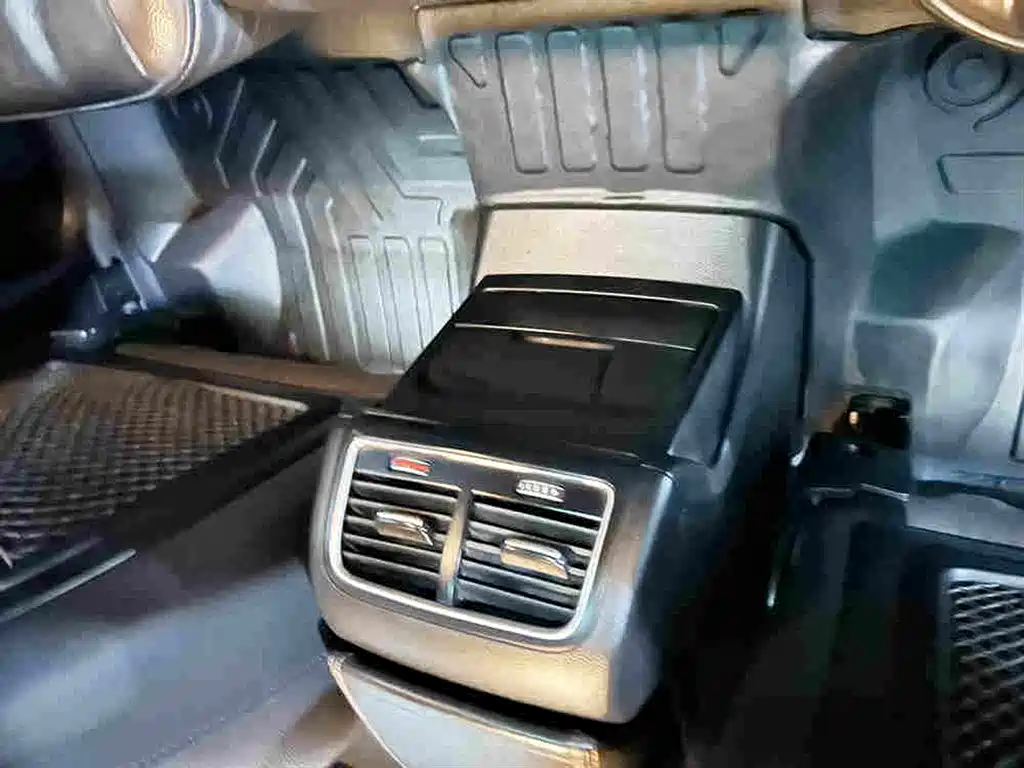 Audi Q5 2018 2017 Plus 40 TFSI Technology
