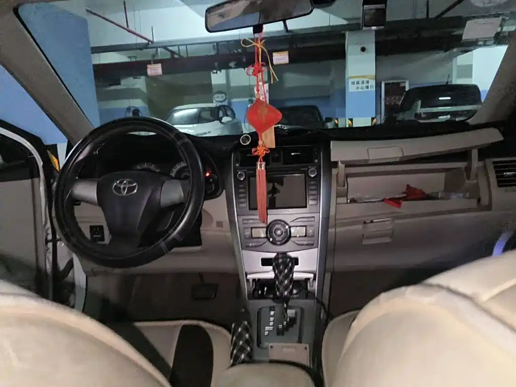 Photo 12 - Toyota Corolla