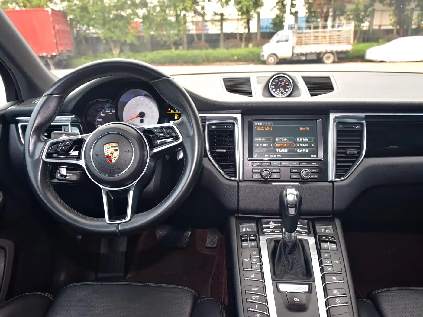 Porsche Macan 2014 Macan S 3.0T фото 6