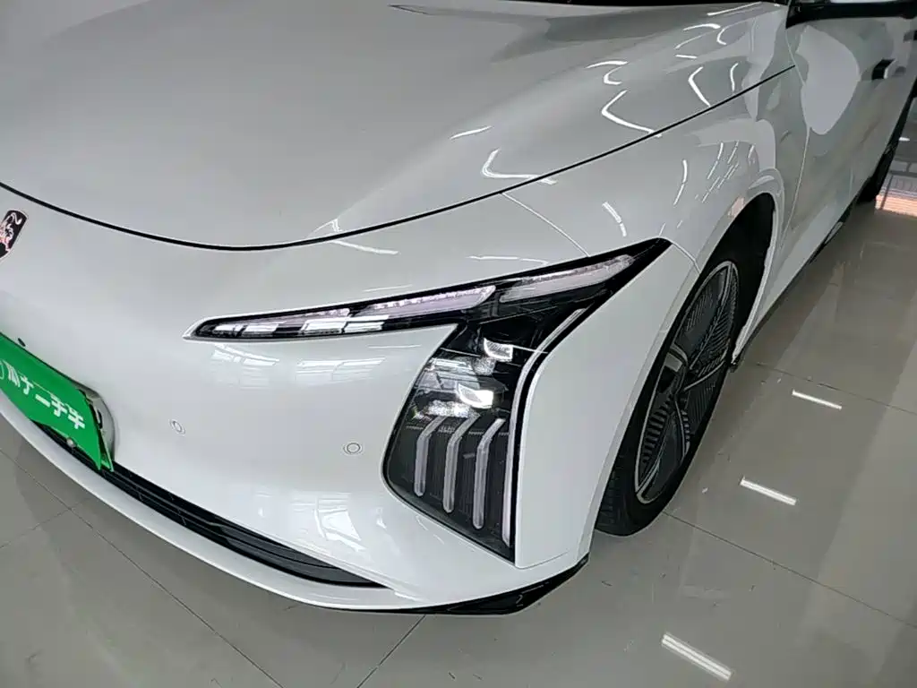 Фото 24 - Dongfeng Fengxing Stellar S7